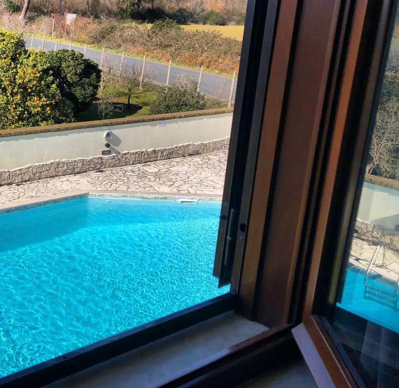 Alojamento de Acomodação e Pequeno-almoço Luxury